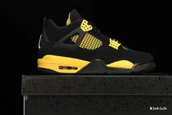 THUNDER 4 RETRO JORDAN AIR DH6927-017 0619